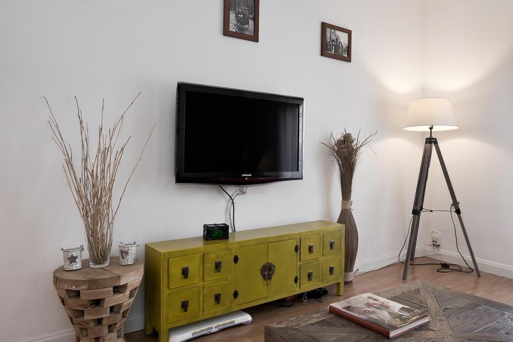Urbanchicmalaga 3 Bedroom Spacious Quiet Historic Malaga Apt Exterior photo