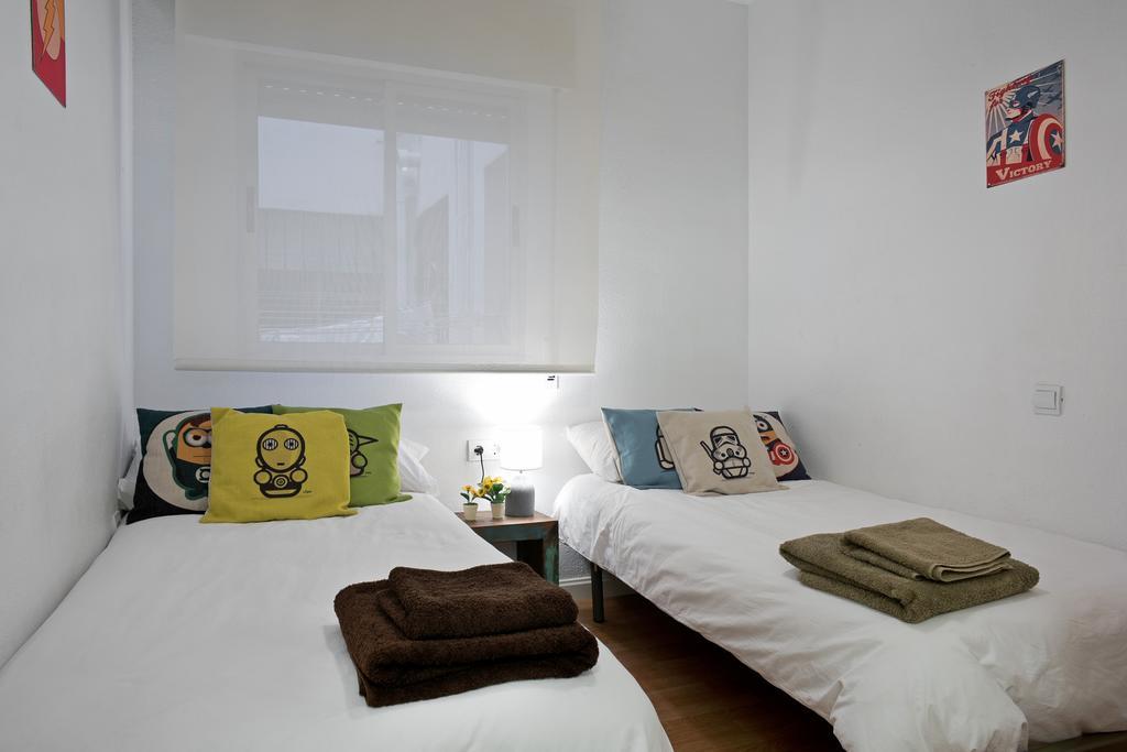 Urbanchicmalaga 3 Bedroom Spacious Quiet Historic Malaga Apt Exterior photo