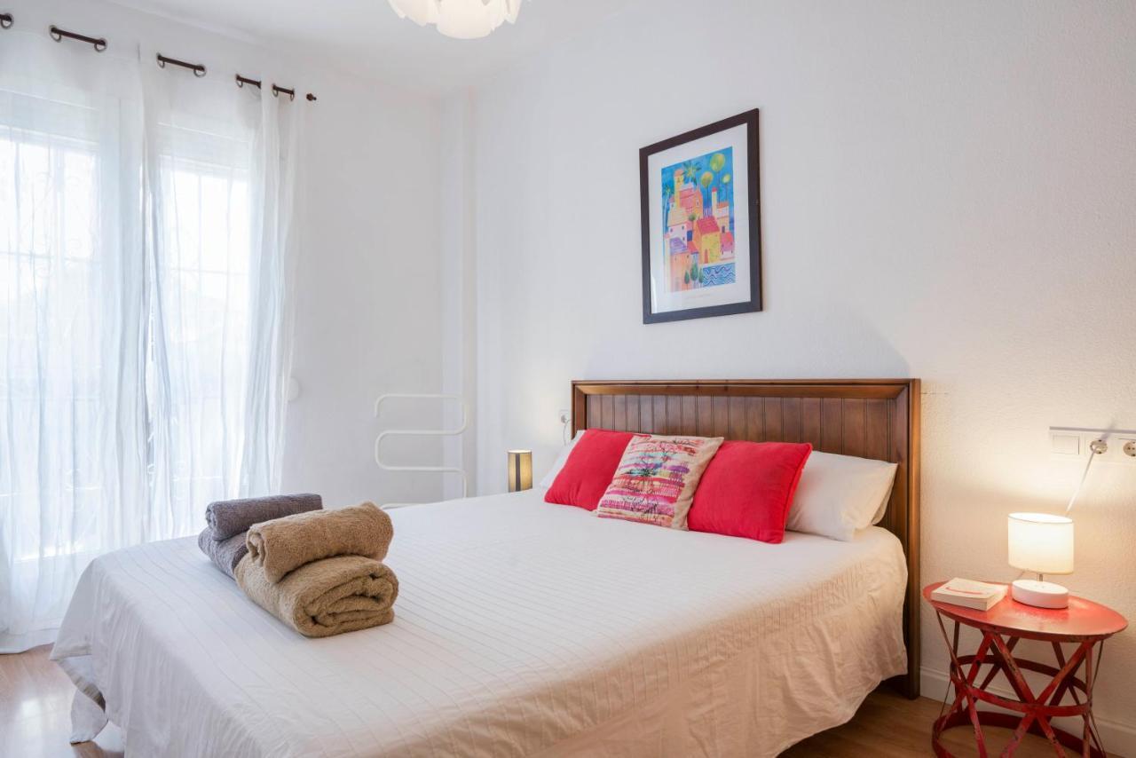 Urbanchicmalaga 3 Bedroom Spacious Quiet Historic Malaga Apt Exterior photo